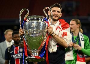 人生赢家️本赛季三冠王+意甲冠军，K77赛后：我的梦想成真了