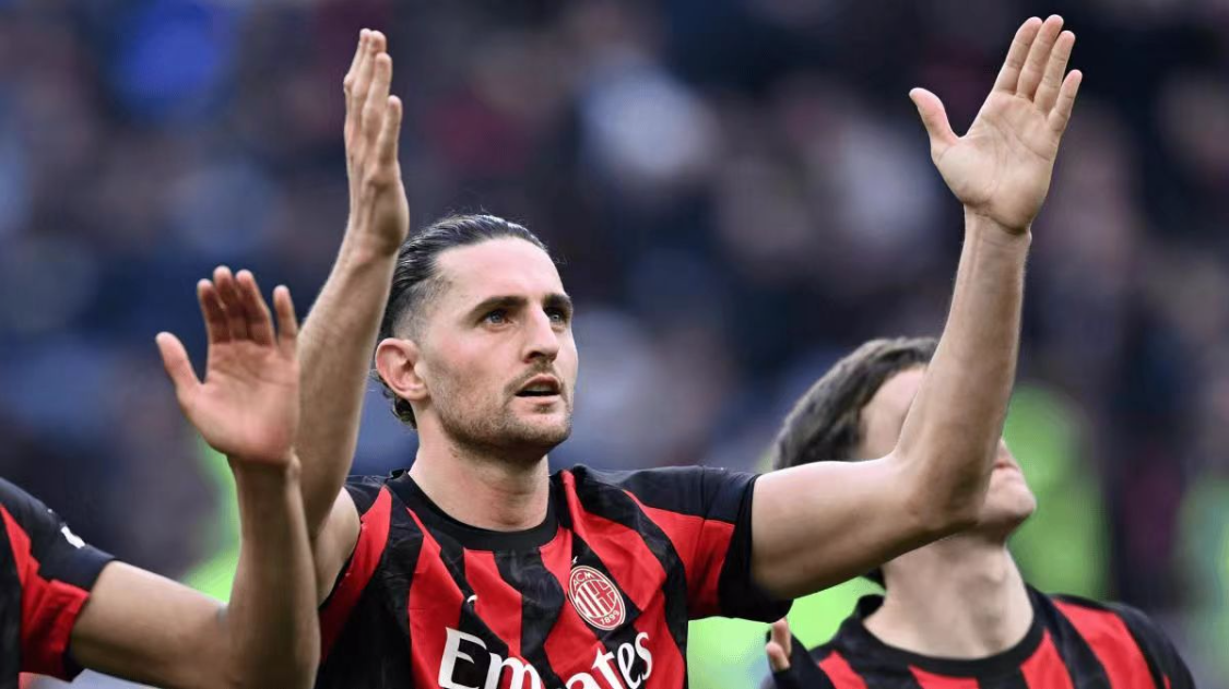 九游官方-19轮不败，他是AC米兰蜕变关键